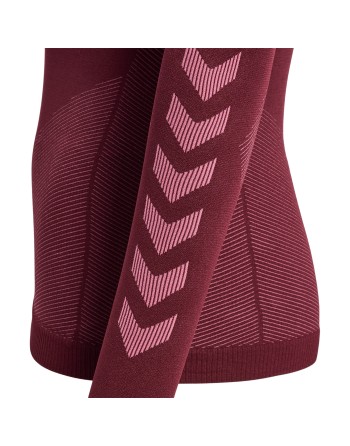 HUMMEL FIRST SEAMLESS JERSEY L/S W / Nahtlose Verarbeitung und körperbetontes Design